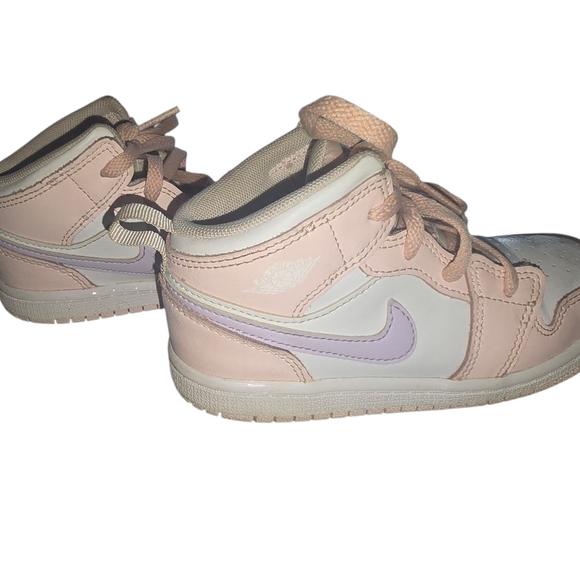 Nike Kids Light Pink and Lavender Sneakers - Picture 2 of 4